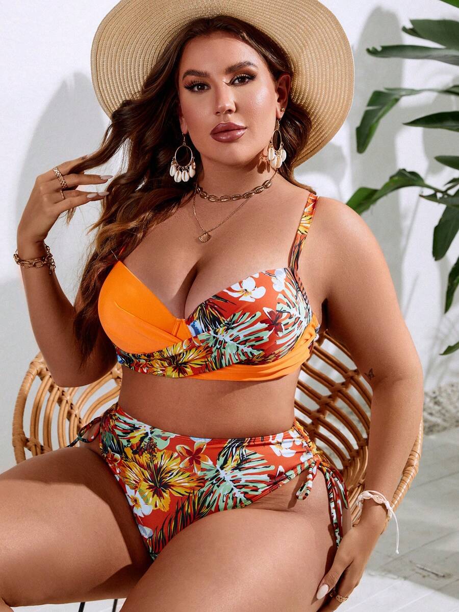 Biquíni Cintura Alta Estampa Tropical
