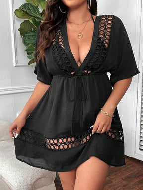 Saída de Praia com Vazado Plus Size