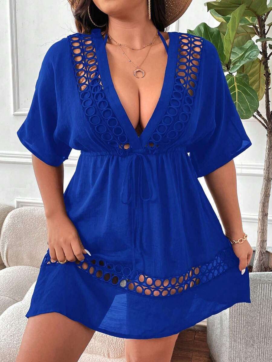 Saída de Praia com Vazado Plus Size