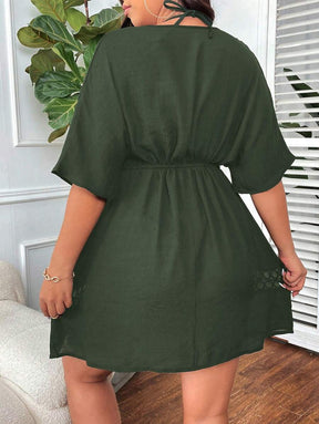 Saída de Praia com Vazado Plus Size