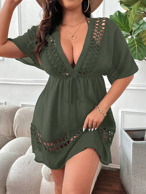 Saída de Praia com Vazado Plus Size