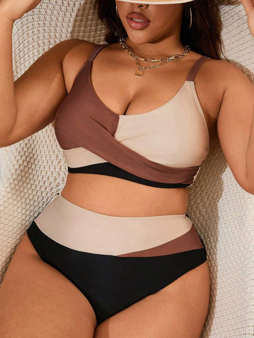 Biquíni Plus Size Color Block Elegance