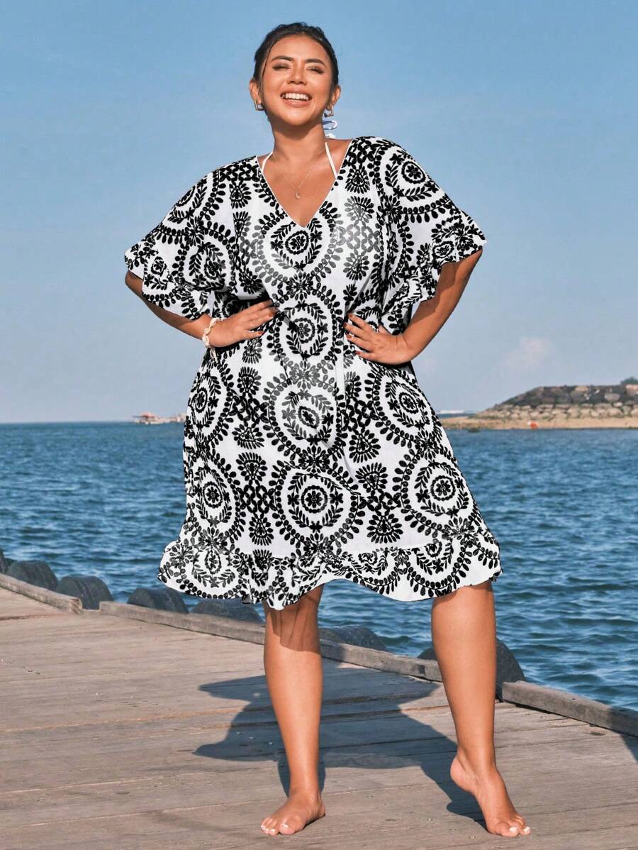 Saída de Praia com Babados Plus Size