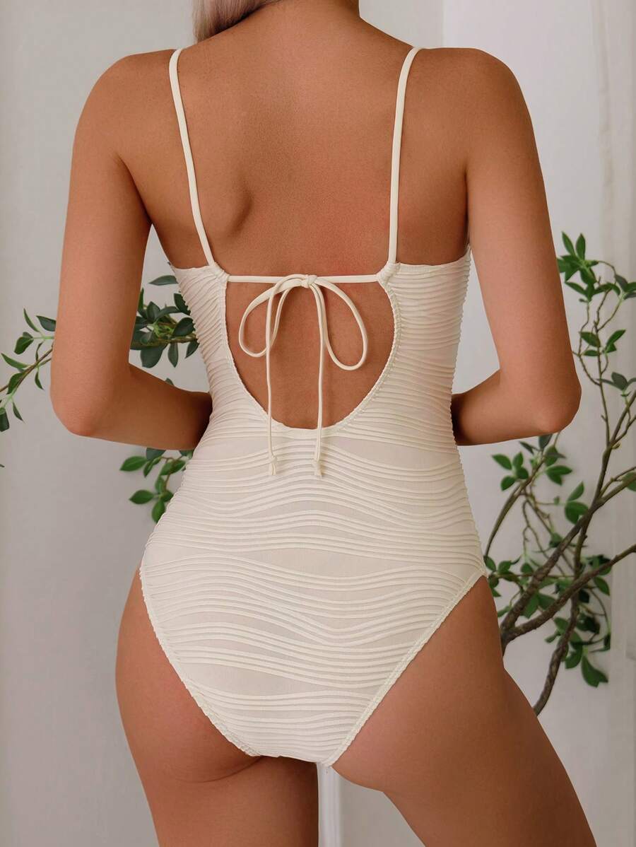 Maiô Estruturado com Bojo e Textura Plissada