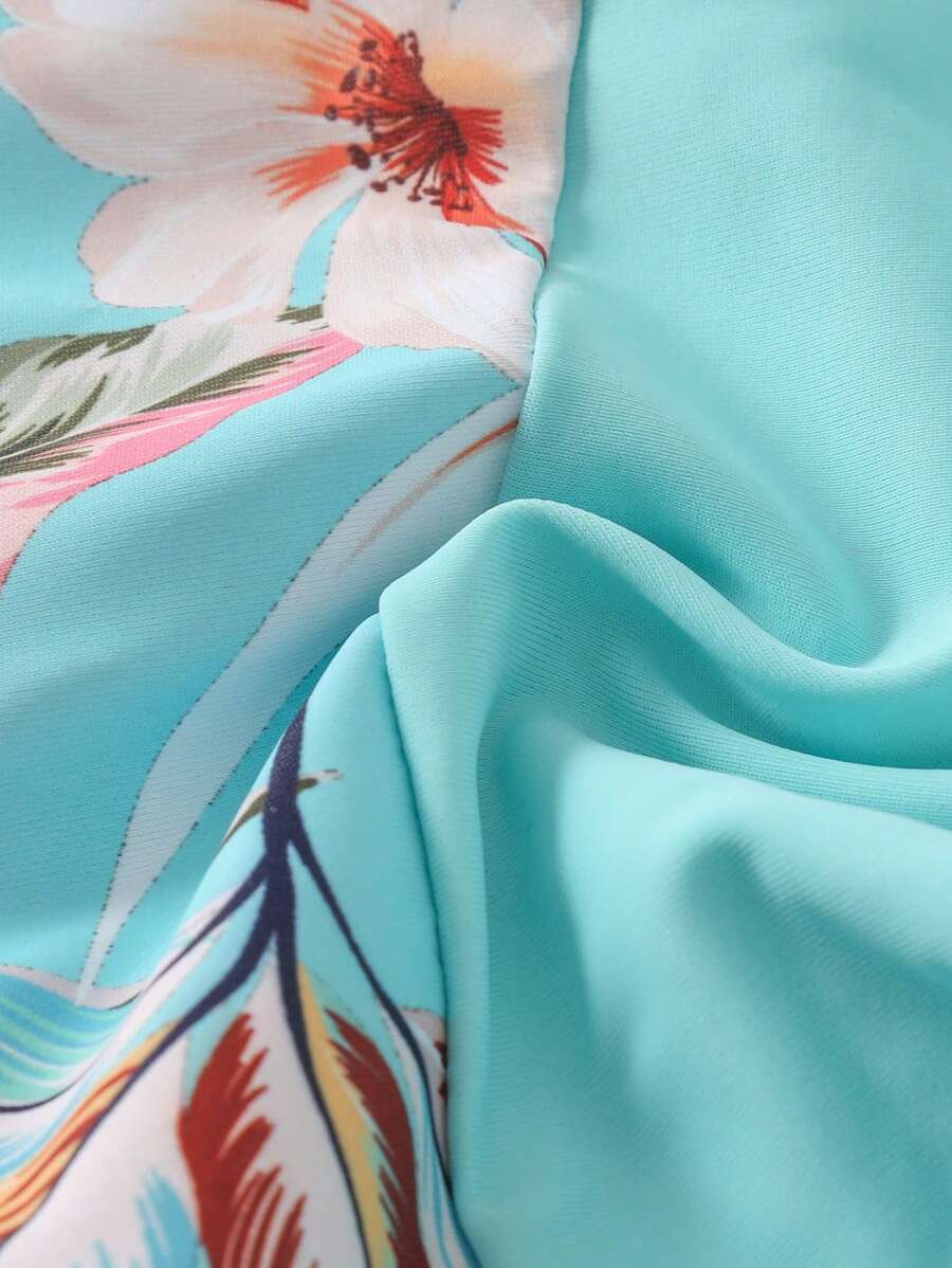 Conjunto Com Detalhes Florais UV Protection