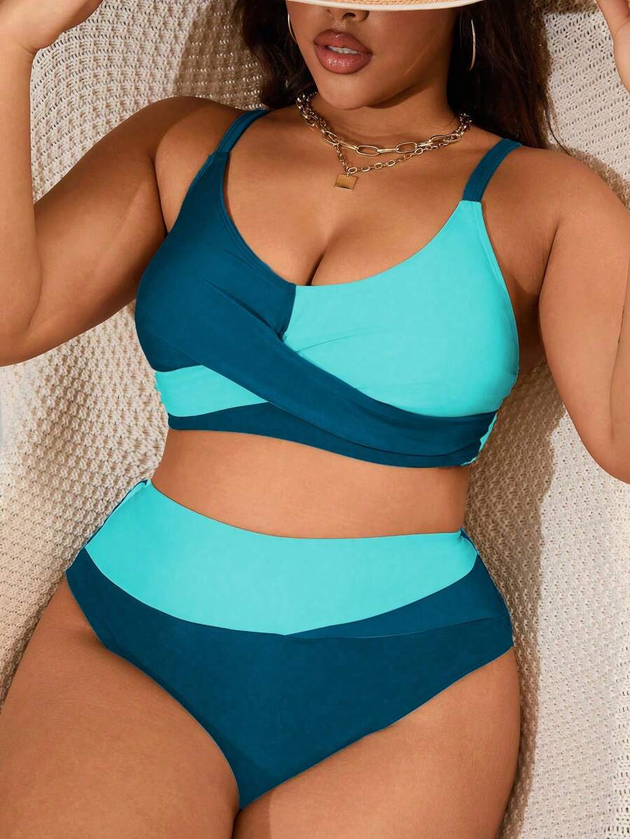 Biquíni Plus Size Color Block Elegance
