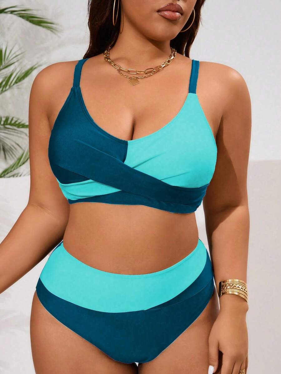 Biquíni Plus Size Color Block Elegance