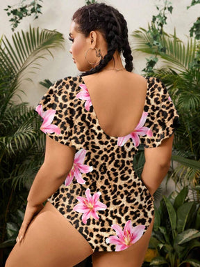 Maiô Preto Plus Size com Manga Borboleta