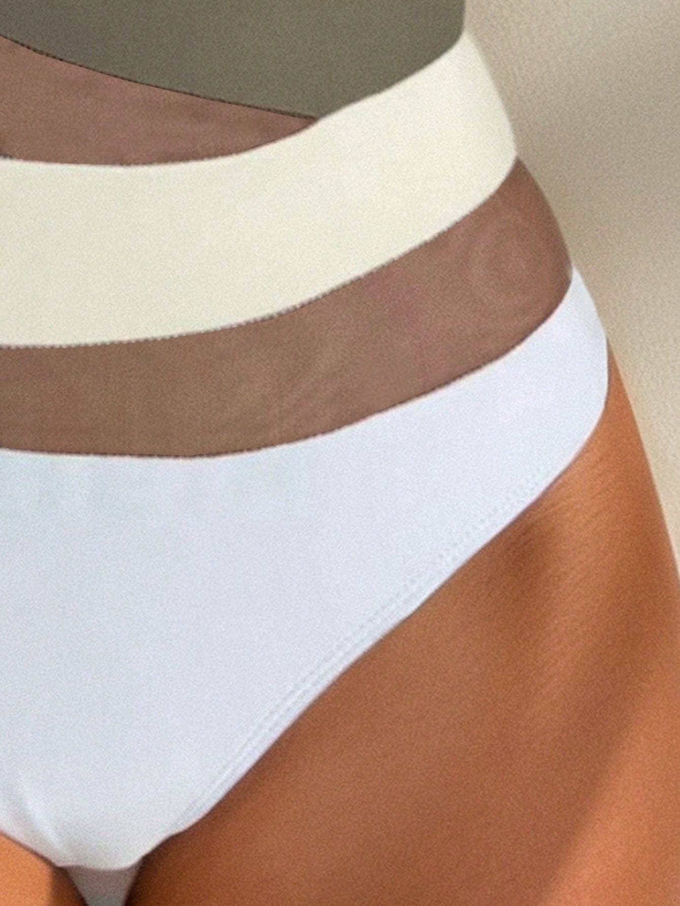 Maiô Ombro Único com Recortes em Tule